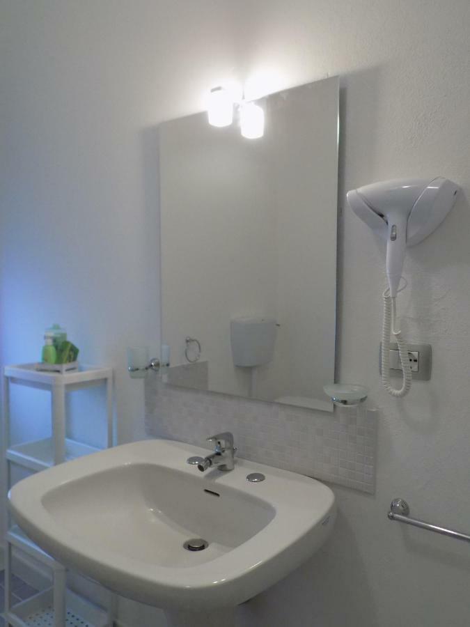 Omphalos Hotel Alghero Bagian luar foto